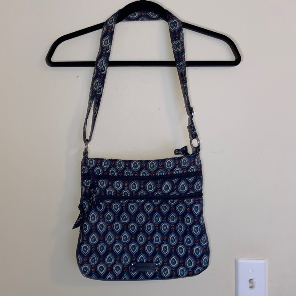 Vera Bradley crossbody bag